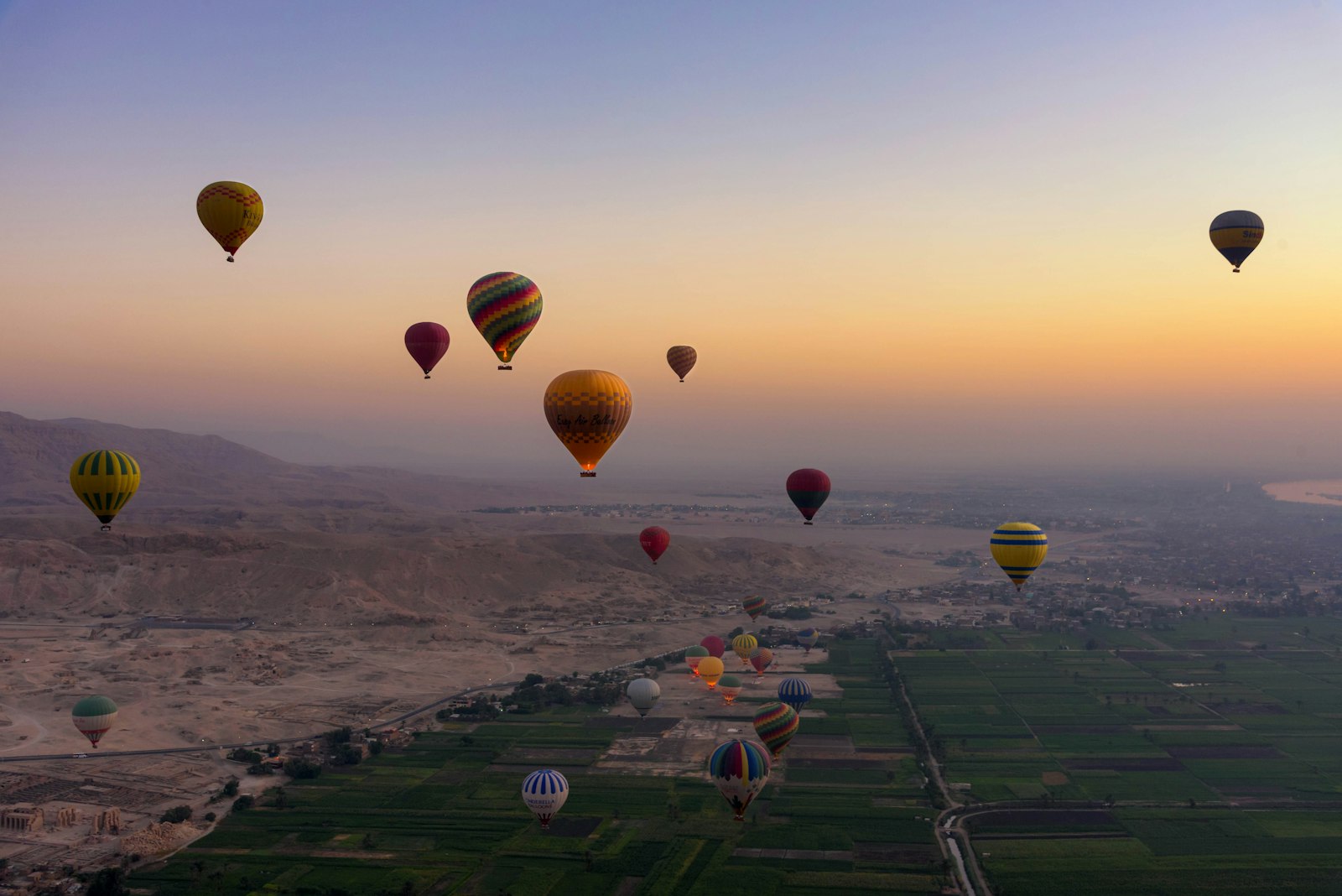 Luxor Hot Air Balloon at Sunrise
